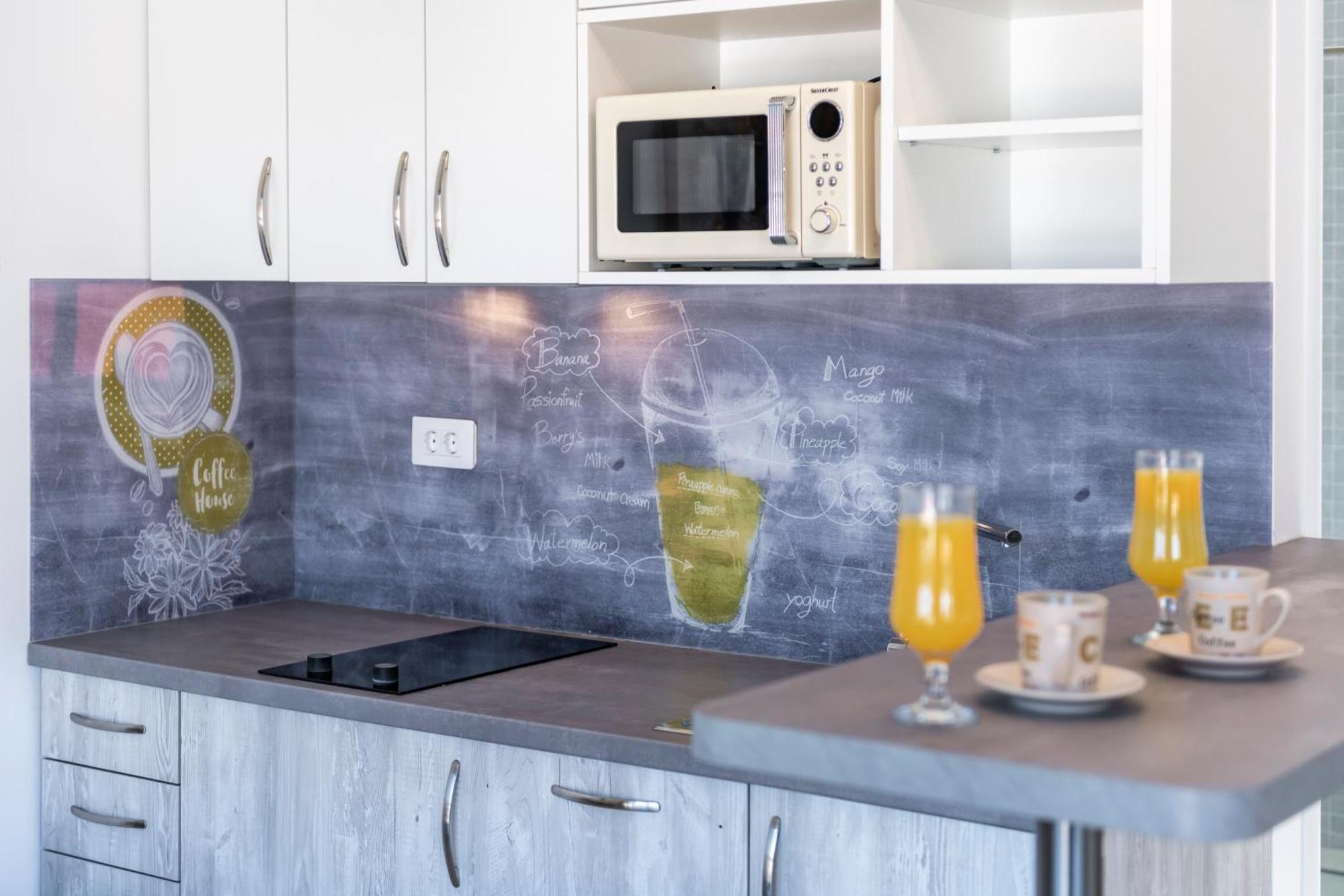 Oyo Deluxe Apartments Дубровник Екстериор снимка